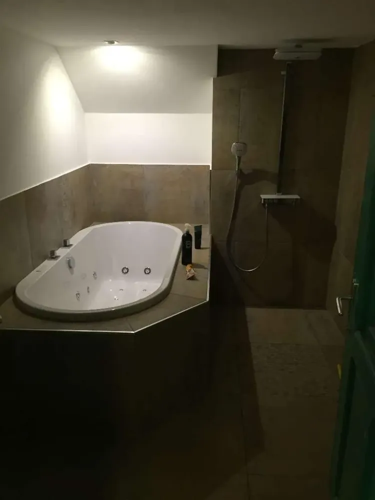 installation-plomberie-sanitaire-thionville.jpg